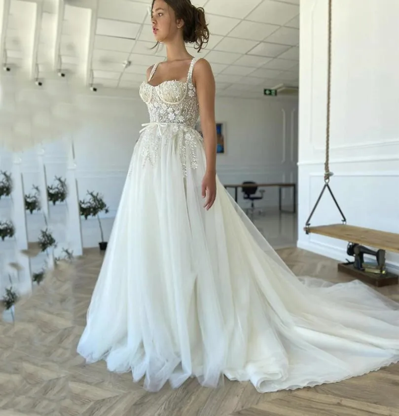 2022 Lüks Çift Kayış Dantel Fildişi Gelin kadın düğün elbisesi Bir Çizgi Kare Boyun Süpürgesi Ülke gelinlikler Vestido De Robe Görüntü 0