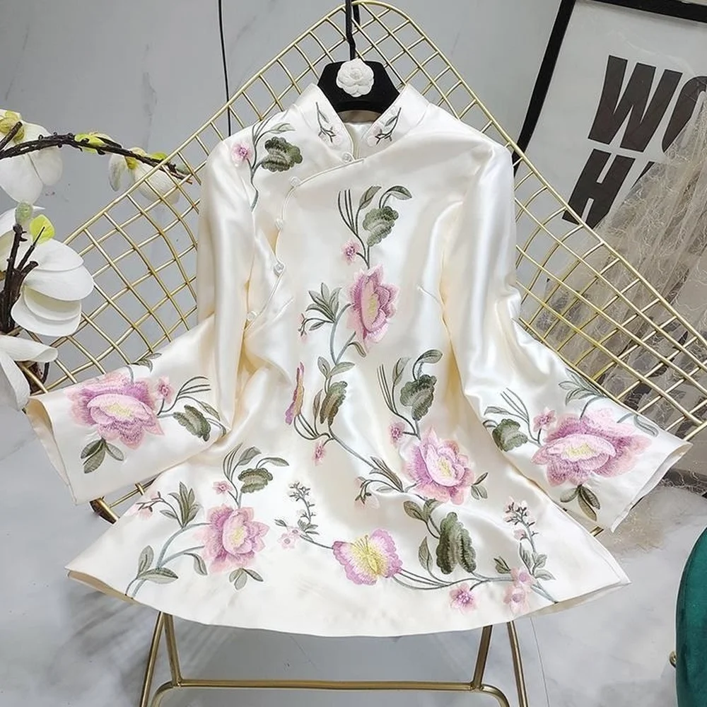 Tang Takım Elbise Gömlek Çin Bayan Geleneksel Saten İpek Bluz Nakış Kadın Vintage Artı Boyutu 4XL Gevşek Kadın Hanfu Tops Görüntü 3