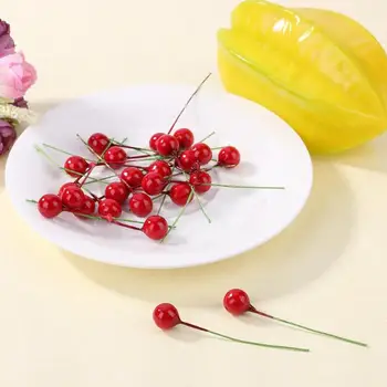 50 Adet 1cm Kırmızı İnci Köpük Ercik yapay çiçek Meyve Küçük Meyveleri Kiraz DIY Düğün Noel Kek Kutusu Çelenkler Dekorasyon
